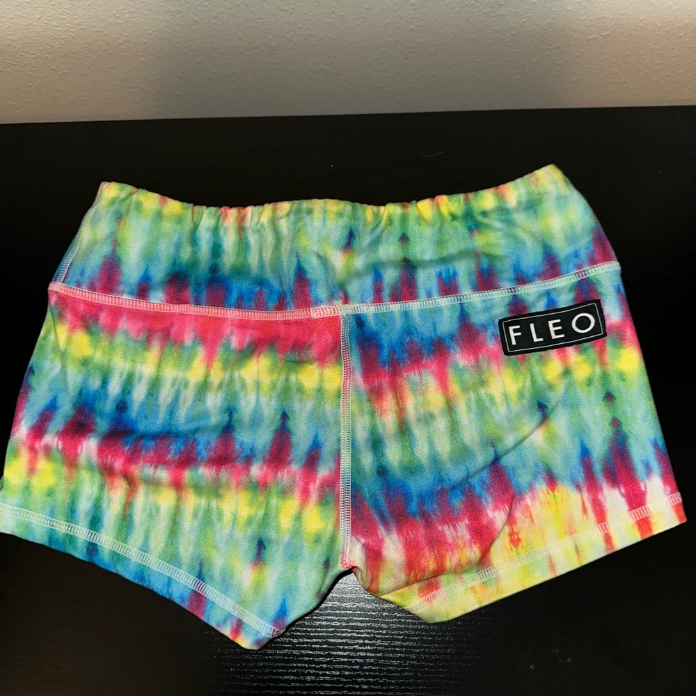 Fleo Shorts - tie dye - size S
